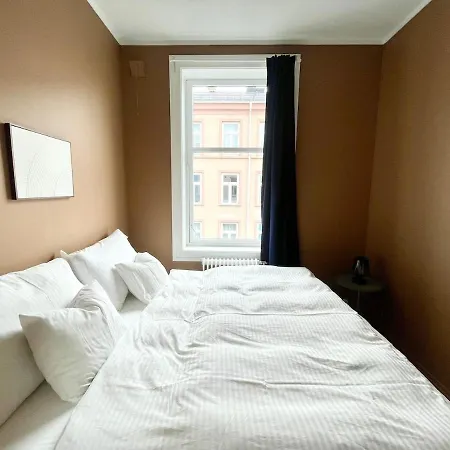 Apartamento 3br Charming At Gruenerlokka