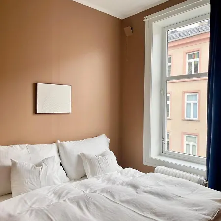 3br Charming At Gruenerlokka オスロ