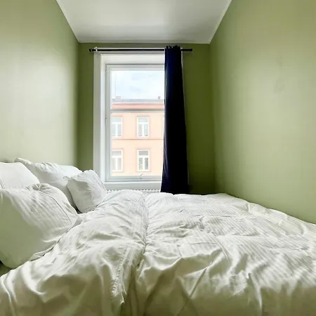 3br Charming At Gruenerlokka * オスロ